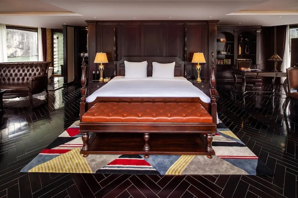 هتل آمباسادور کروز